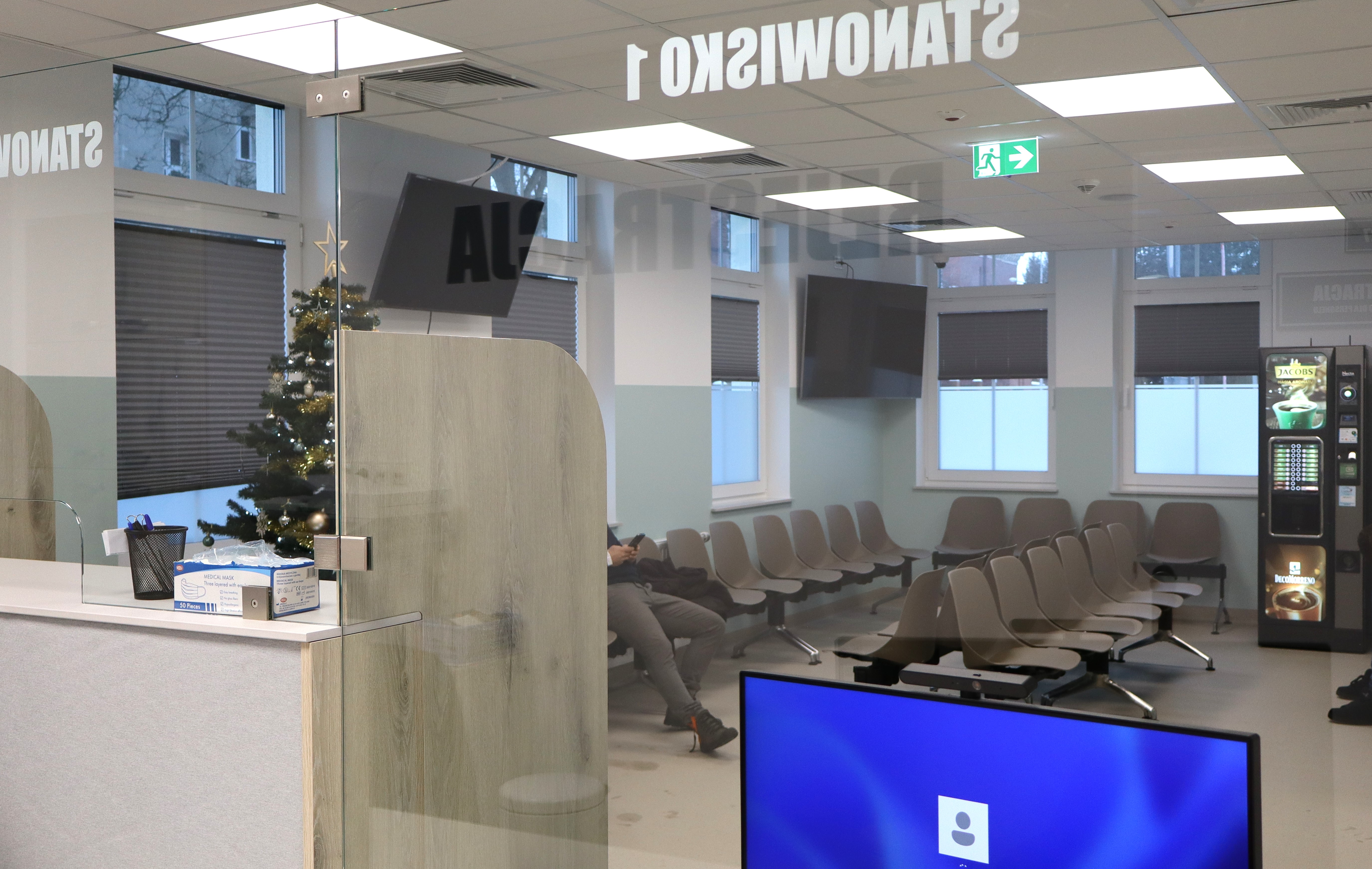 Szpitalny oddział ratunkowy - zdjęcie 3