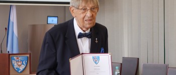 Profesor Zdzisław Maciejewski odebrał tytuł Honorowego Obywatela Koszalina