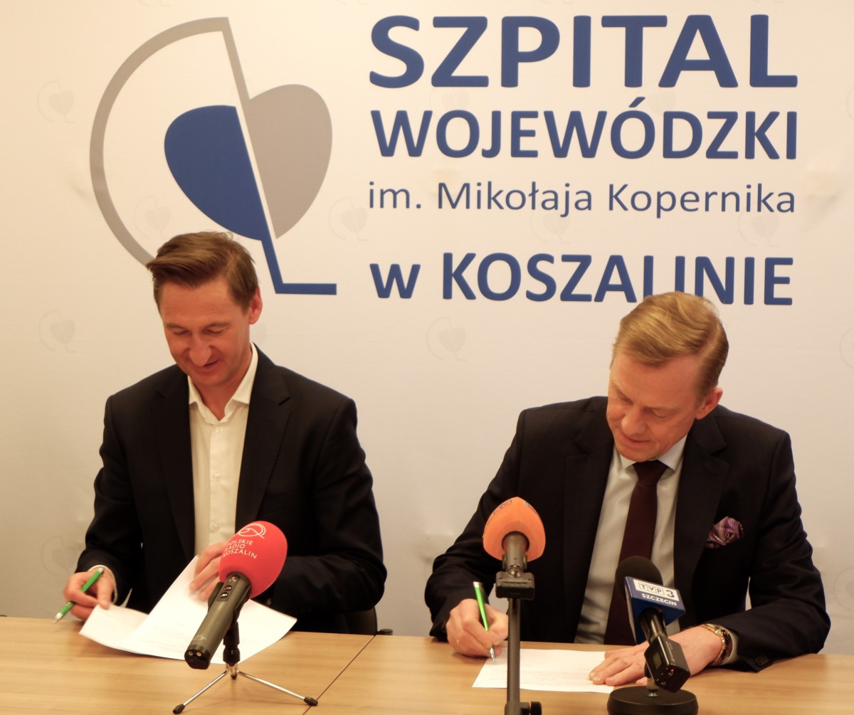 Szpital w Koszalinie podpisał umowę z Marszałkiem Województwa i dostał prawie dwa miliony złotych na sprzęt